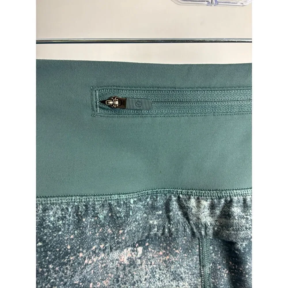 Lululemon Run Times Shorts II 4” in Azurite Mint Tint Multi Mystic Green Size 6